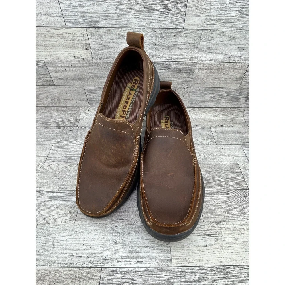 Skechers Relaxed Fit Mens Brown Leather Slip On Loafer Shoes Size 8.5‎ 63697